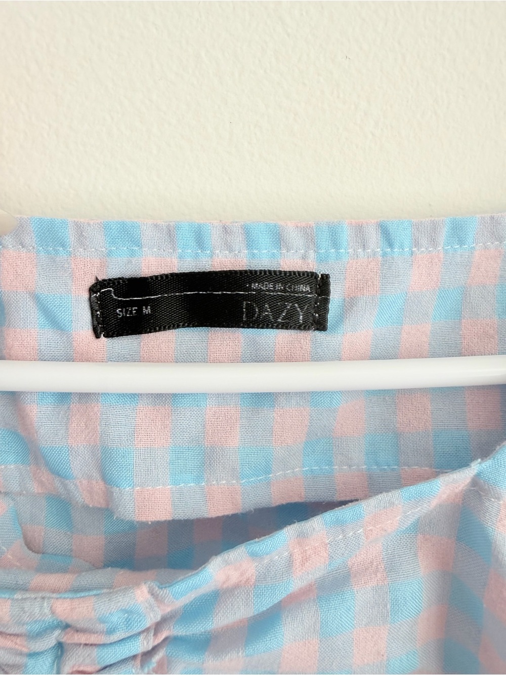 Gingham Ruffle Crop Top - Picture 3 of 5